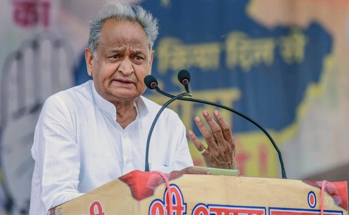 Ashok Gehlot Attacks BJP Government Over Alleged Political Interference in RCA